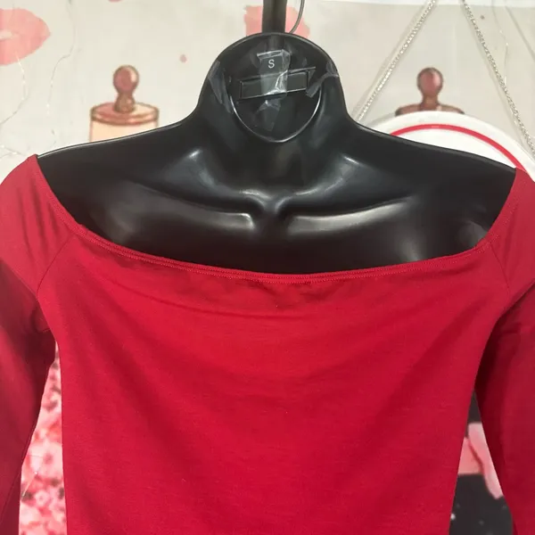 New Reformation-Style Red Top (Off-Shoulder Long Sleeve) Sz S - Image 7