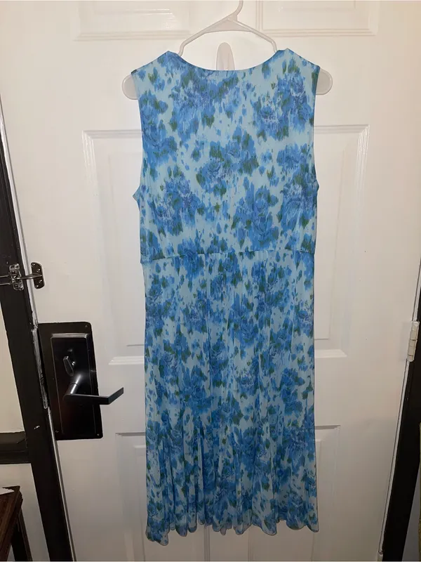 Isaac Mizrahi Live! Floral Twist-Front Sleeveless Dress - LP - Image 2