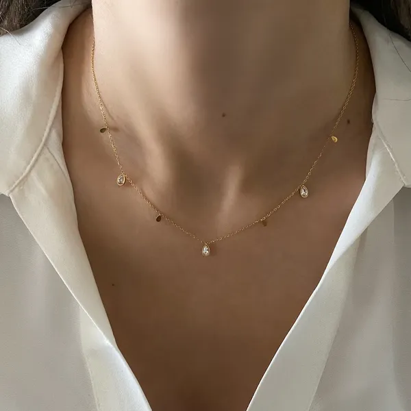 Minimalist Gold Dainty Water Drop Necklace - Image 2