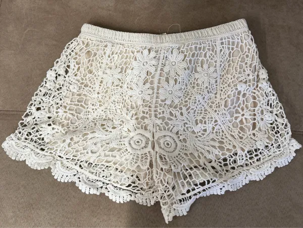 Pacsun LA Hearts White Crochet Shorts - Image 3