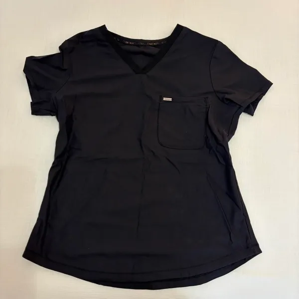 Cherokee Infinity Scrub Top Black - Image 4