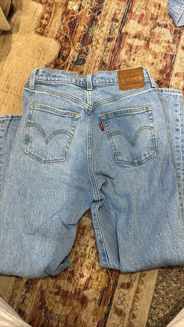 Levi’s Jeans - Image 2