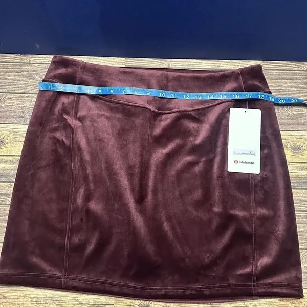 Lululemon Scuba High Rise Mini Skirt Velvet NWT Size XL (GARN) LW8AL9S - Image 4