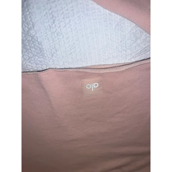 Alo Yoga Extreme Cropped Pullover in a soft pink hue size M women - Image 4