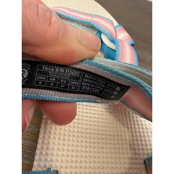 Teva Original Universal Gradient Sandals Pastel Pink Blue Women's Size 6 - Image 11