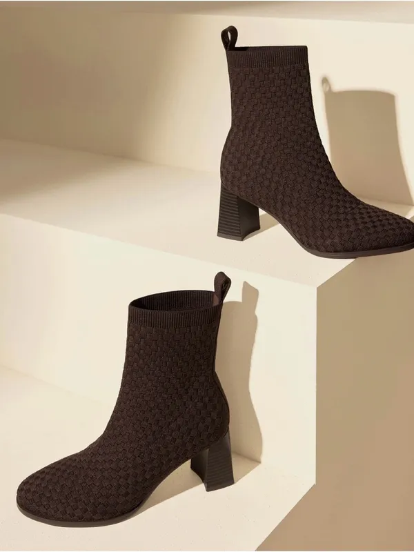 New VIVAIA Thalita Round-Toe Water-Repellent Heeled Boots in Brown 7.5 - Image 2