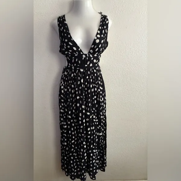 ASOS Front Slits Back Cut Out Black and White Patterned Maxi Beach Dress 2 - Image 2