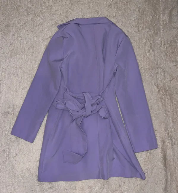 Boohoo Lilac Blazer Dress - Image 4
