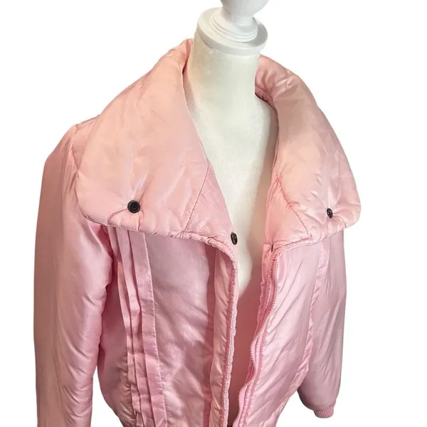 Vintage Pink Ski Puffer Jacket Retro Apres Ski Aspen Style Bomber M - Image 3
