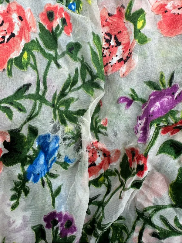 Alice + Olivia Floral Burnout Silk Blouse Womens Medium Romantic Poet - Image 4