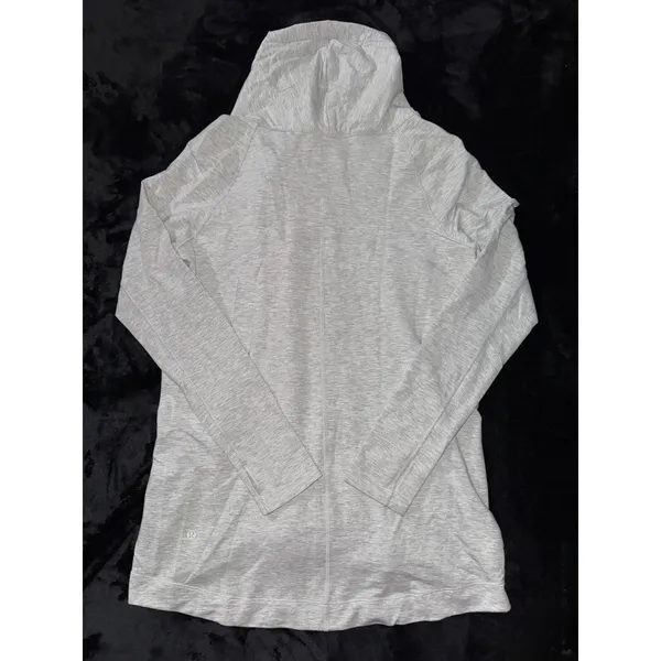 Lululemon Women's Coast Easy Wrap Jacket Heathered Gray Hooded‎ Size 8 - Image 7