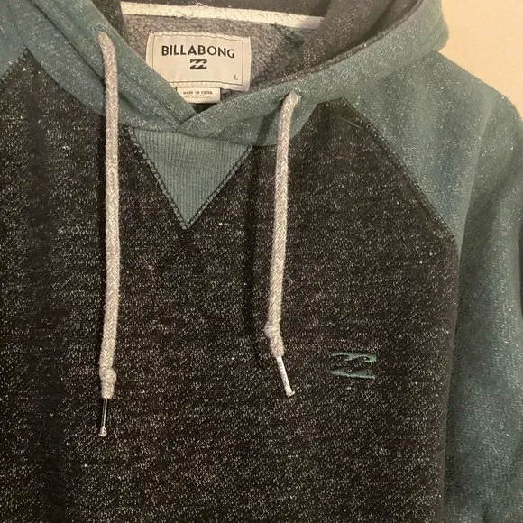 Billabong Hoodie - Image 3