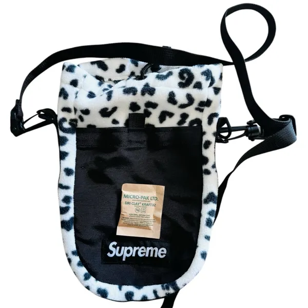 Supreme Polartec Sling Bag in Leopard NWOT - Image 4
