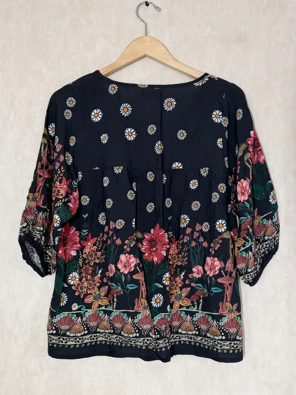Natural Life Women’s Maribel Top Blouse Rayon in Black Floral Mushroom M - Image 7