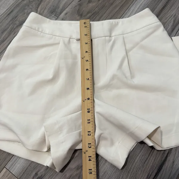 A New Day Women’s Shorts 6 White/ Ivory Stretch High Rise Dress Shorts NWT - Image 8