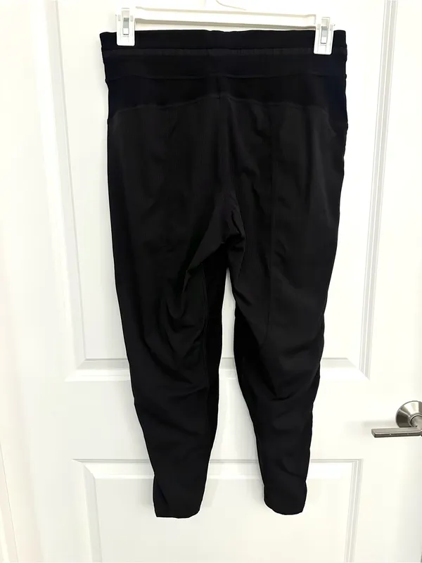 Lululemon Dance Studio Crop *25" Black Size 8 - Image 6