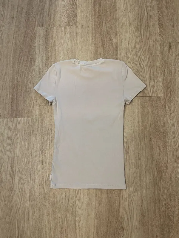 aritzia shirt  - Image 2