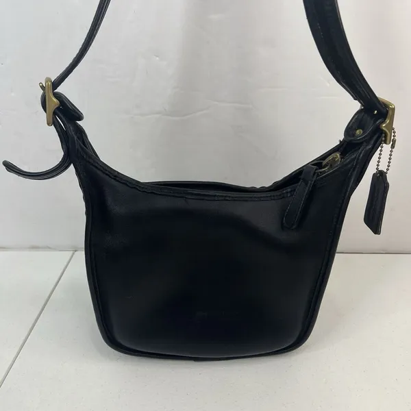 Coach Legacy Crossbody Bag Black Leather Vintage Janice‎ Ricardi-Desantos 9950 - Image 4