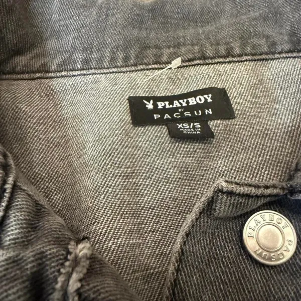 Pacsun Women's Grey and Black Jacket - Image 8