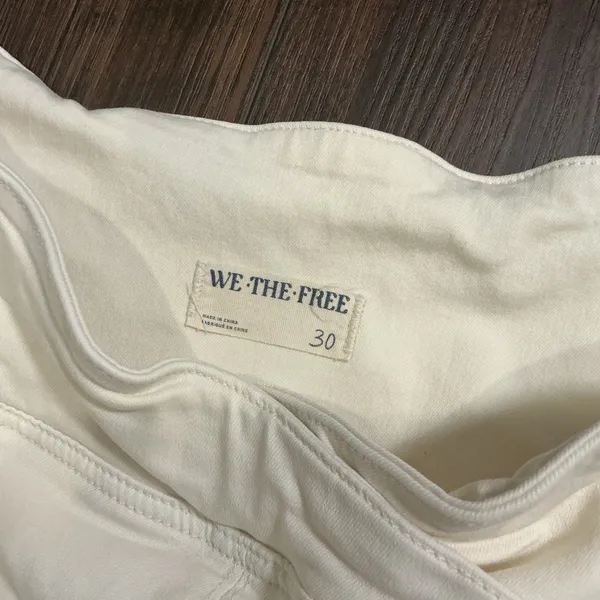 We The Free Penny Pull On Flare Jeans Cream High Rise Bell Bottoms 30 Boho Retro - Image 4