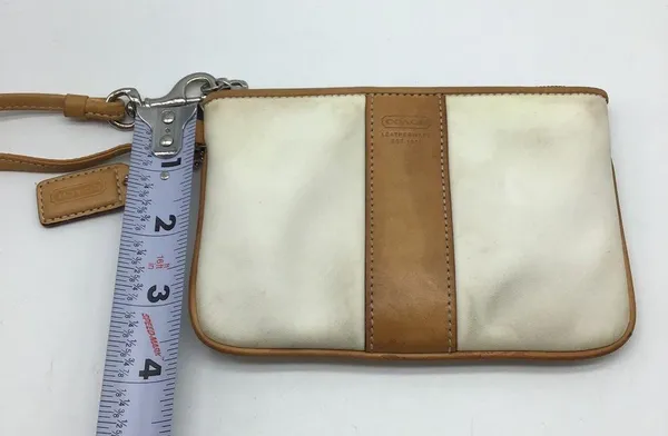 COACH white canvas w/brown trim wristlet - Image 10
