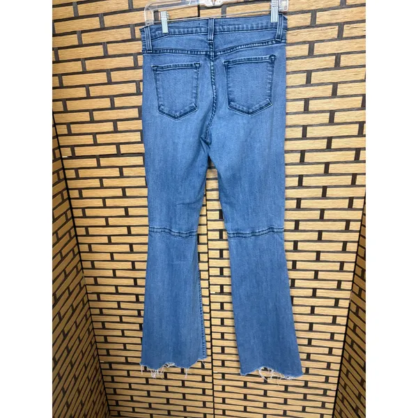 02 Denim Flare Legs Jeans Size‎ 29 - Image 2