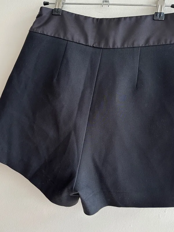 Commense High Waisted Satin Band Mini Skort, Black, Size XS - Image 14