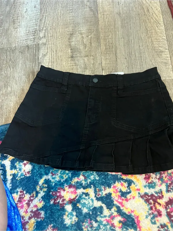 Unif mini skirt size M - Image 3