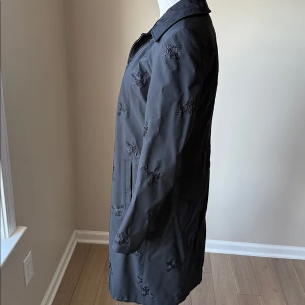 Reversible Rose embroidered / velvet Trench Coat Black - Image 4