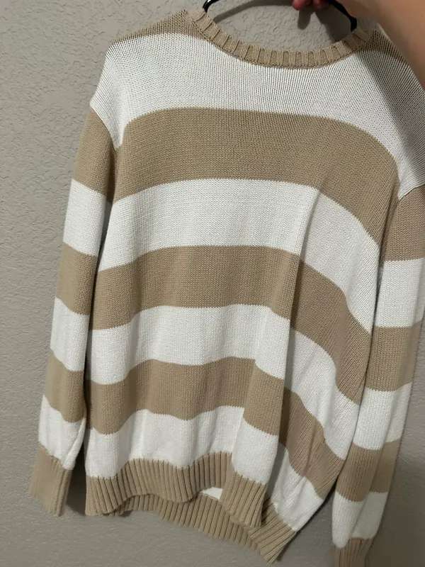 Brandy Melville Crewneck - Image 2