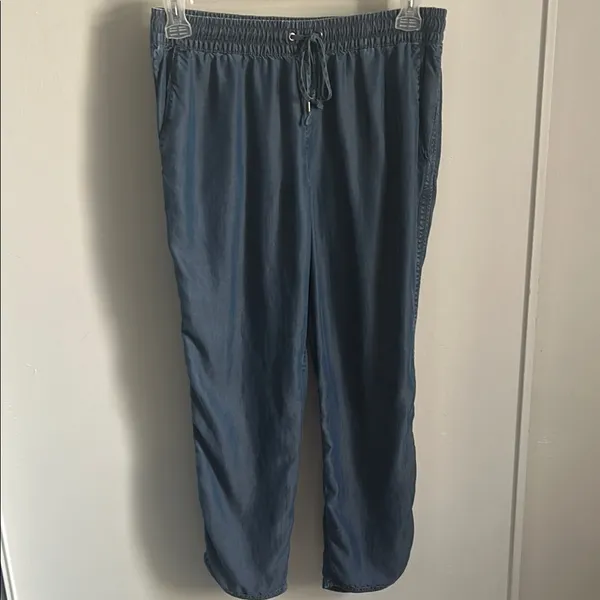 Lands’ End Women’s Casual Chambray Drawstring Ankle Pants - Image 8