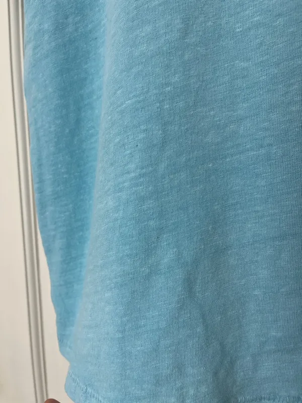 Levi's Women's Short Sleeve Light Blue Tee Shirt - Size Small - Image 6