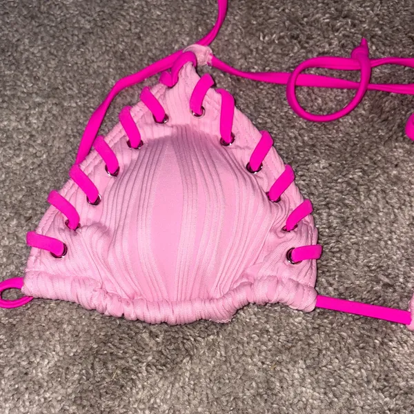 New hot pink stylish triangle rose bikini set size Large adjustable - Image 4