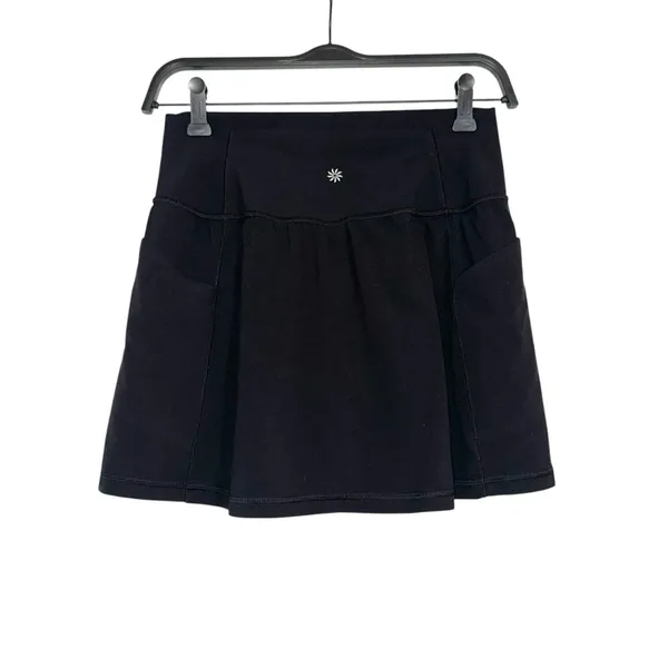 Athleta Salutation Stash Pocket 14.5 in Black Skort SMALL - Image 4