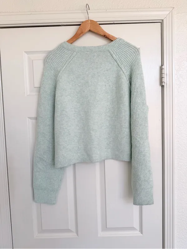Song of Style Revolve Mint Sea Foam Green Crewneck Cardigan Sweater M - Image 3