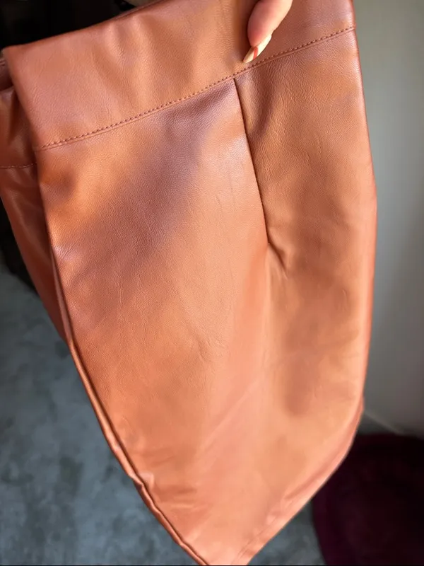 Lulus Corte Brown Vegan Leather Mini Skirt - Size M - Image 9