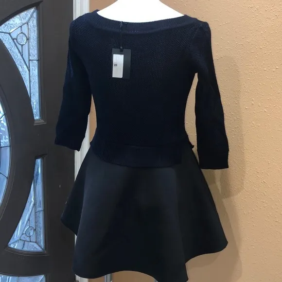 Dequeen Fashion navy blue sweater dress NWT - Image 4