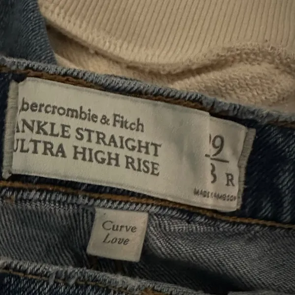 Abercrombie Curve Love Ankle Straight‎ Ultra High Rise Distressed Jeans 29 8R - Image 10