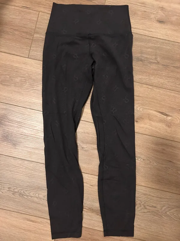 Lululemon Print Leggings Black - Image 4