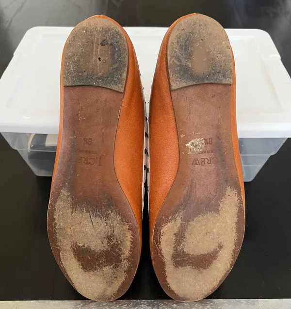 GUC J. CREW Camel Studded Round Toe Flats - Image 9