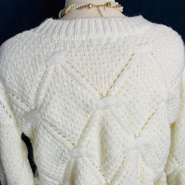 New Women Bear Dance Beige Long Sleeve Knit Sweater Size S‎ - Image 4