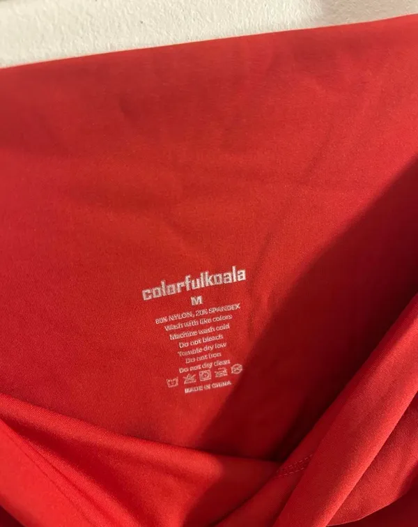 Colorfulkoala Red Leggings - Image 3