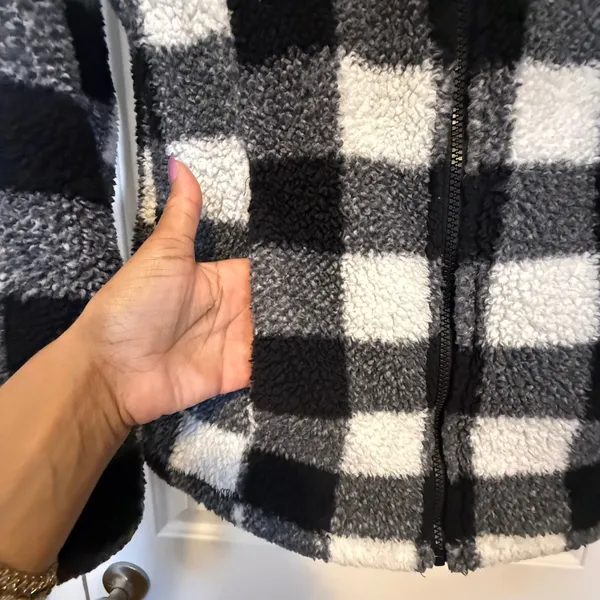32 Degrees Heat Womens Buffalo Plaid Sherpa Fleece Full Zip Jacket Black White S - Image 4