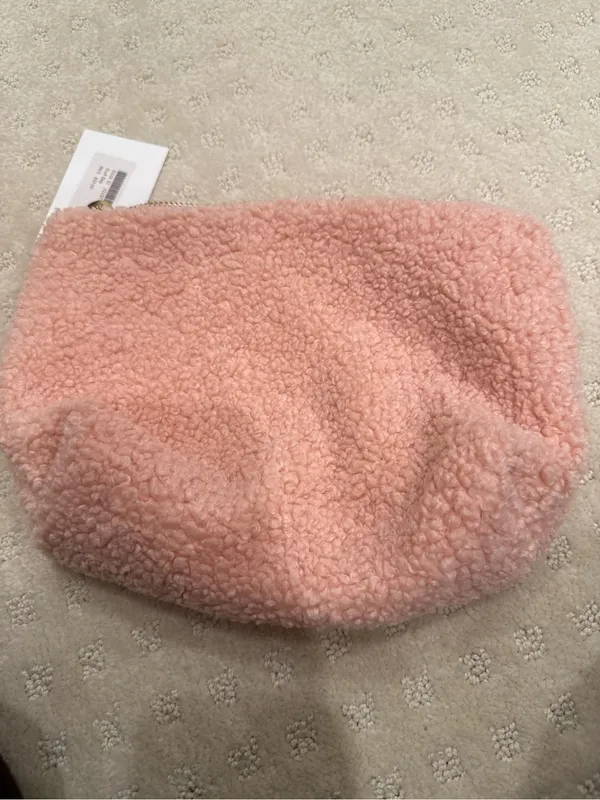 The Darling Effect Pink Sherpa “STUFF” Cosmetic Bag Plush Makeup Pouch NWT - Image 4