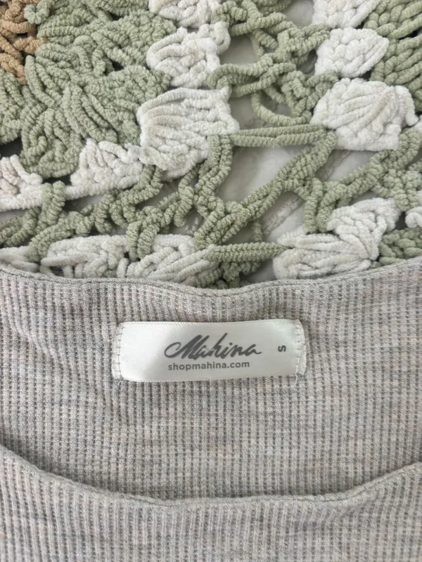 Short Sleeve Crop - Image 4