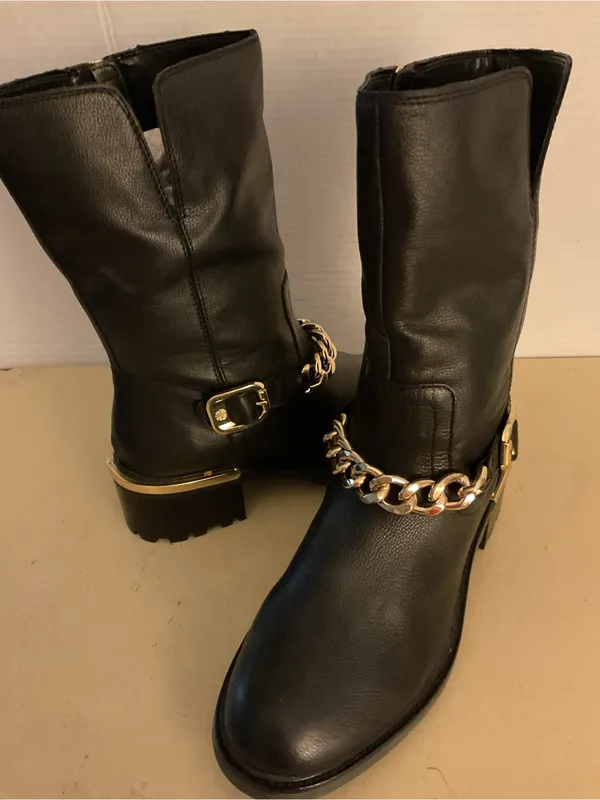 Vince Camuto women Black Leather biker moto Mid-Calf with Gold Chain boots US 8 - Image 6