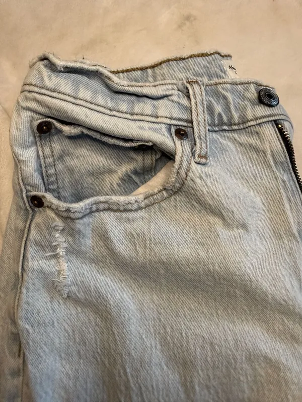 Abercrombie & Fitch Ultra High Rise Straight Leg Distressed Jeans - Image 2
