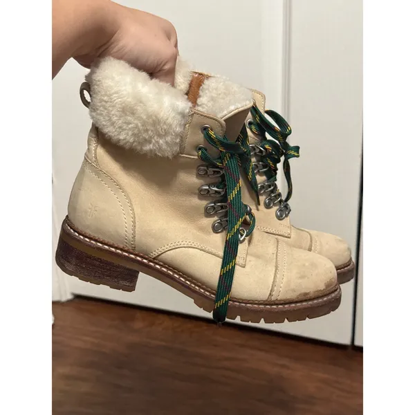 Frye Samantha Shearling Lace Up Hiking Boots Leather Lug Sole Water Resistant - Image 2