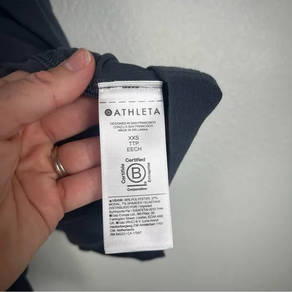 Athleta Explore Tank‎ Gray XXS High Neck UPF 50 Athletic Yoga Top - Image 8