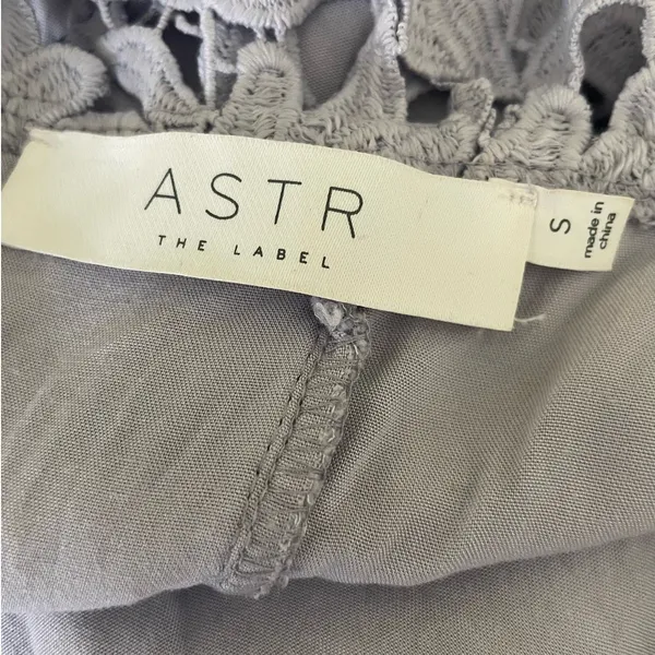 ASTR Off Shoulder Lace Mini Dress S Lavender Scalloped Hem Romantic Coquette‎ - Image 9